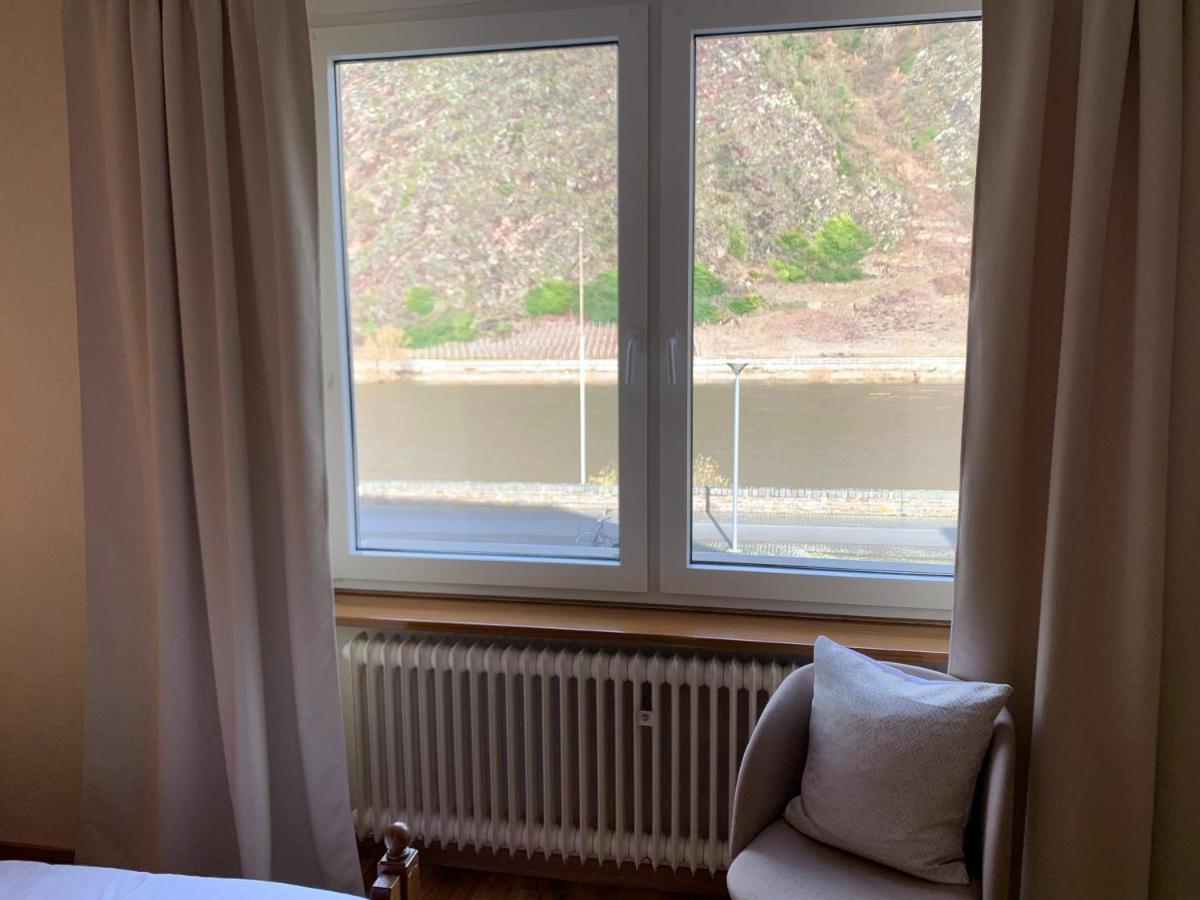 Hotel "Zur Schoenen Aussicht" Cochem Exterior photo