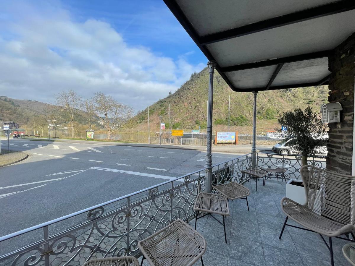 Hotel "Zur Schoenen Aussicht" Cochem Exterior photo